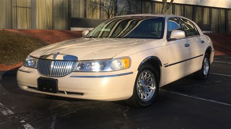 1998 Lincoln Town Car for Sale (with Photos) .